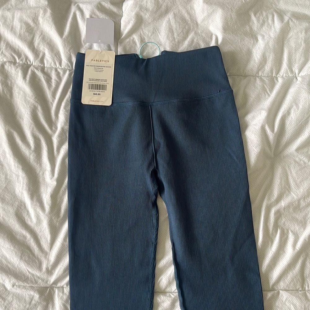 High-waisted seamless rib legging